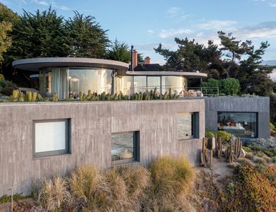 “S” House, Zapallar, Chile