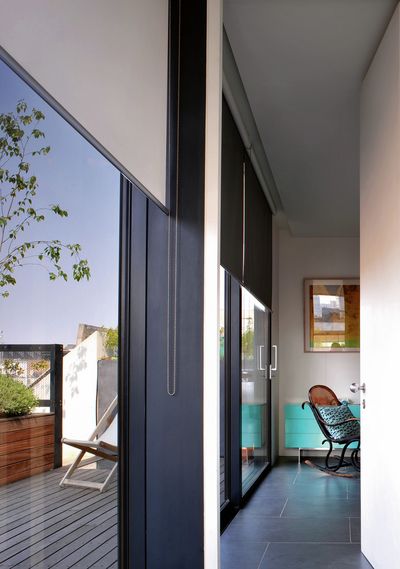 Kierrekaihdinmallisto, SG 4910, Multiscreen 1-10%, Room shot "Bateman's Row Penthouse Apartment", London, United Kingdom