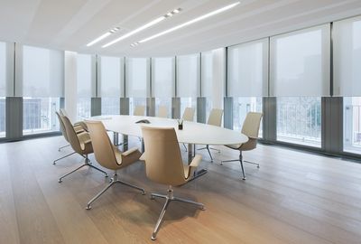 Kierrekaihdinmallisto, SG 4970, Multiscreen 1-10%, Room shot "Orrick House", Düsseldorf, Germany