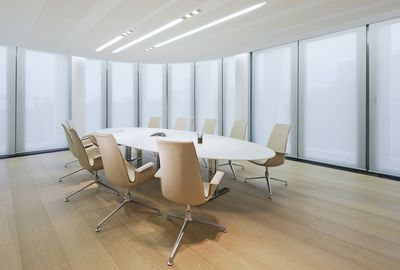 Kierrekaihdinmallisto, SG 4970, Multiscreen 1-10%, Room shot "Orrick House", Düsseldorf, Germany