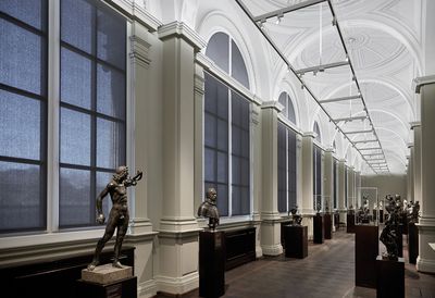 Kierrekaihdinmallisto, SG 4960, Multiscreen 1-10%, Sempergalerie, Dresdner Zwinger, Dresden, Germany