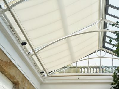 Lapeikkuna- ja Skylight-järjestelmät, SG 8600, Versascreen 1-10%, The Camellia House, Wentworth, South Yorkshire, United Kingdom