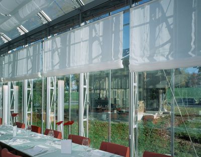 Laskosverhojärjestelmät, SG 2120, Colorama 1, Room shot "Paul Klee Zentrum - Restaurant Schöngrün", Berne, Switzerland