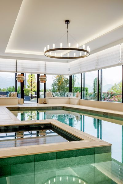 Laskosverhojärjestelmät, SG 2360, Colorama 2, Villa at the lake, Lucerne, Switzerland