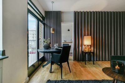 Verhojärjestelmät, SG 6465, Colorama Dimout, The Queen Fisher Suite, Copenhagen, Denmark, Wave