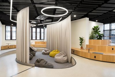 Verhojärjestelmät, SG 6100, Colorama 2 Multicolour, HUBB Biologiezentrum Universität Wien, Vienna, Austria