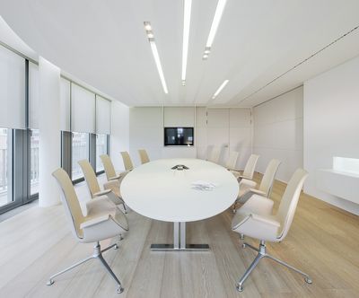 Kierrekaihdinmallisto, SG 4970, Multiscreen 1-10%, Room shot "Orrick House", Düsseldorf, Germany
